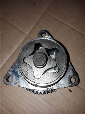 Opel Frontera A Olaj Pumpa