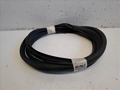 Mazda CX-3 jobb hátsó ajtó kédergumi