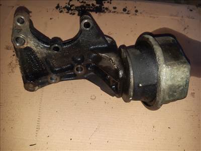 Volkswagen Transporter T4 91-96 Motortartó Bak