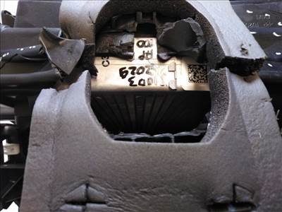 Tesla Model 3  klímaradiátor T86957B