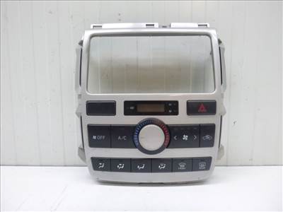 Toyota Avensis Verso  fûtéskapcsoló (fûtés kapcsoló) 5590044250