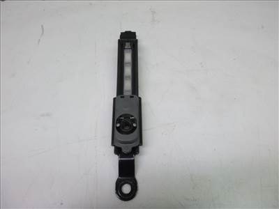 Toyota Rav 4 5 ajtós első biztonságiöv magasságállító