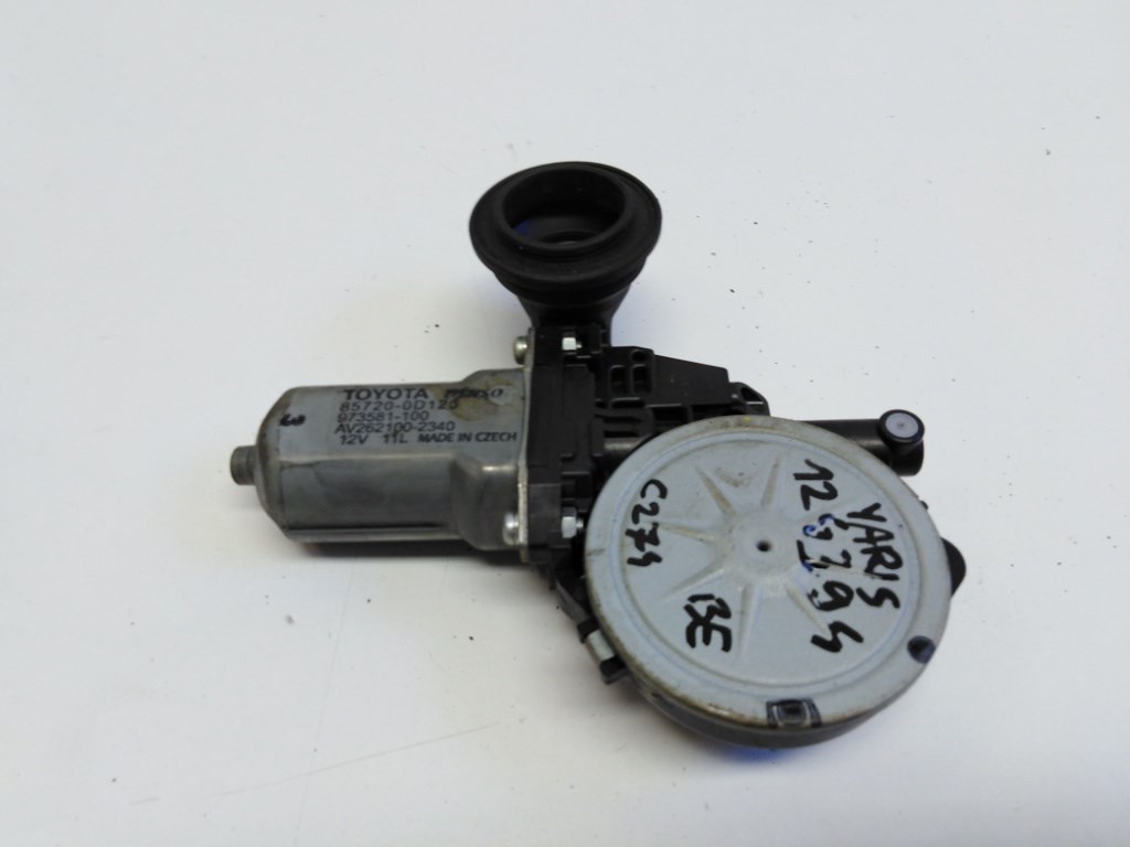 Toyota Yaris (XP90) bal elsõ ablakemelõ motor 857200D120 97358100 2. kép