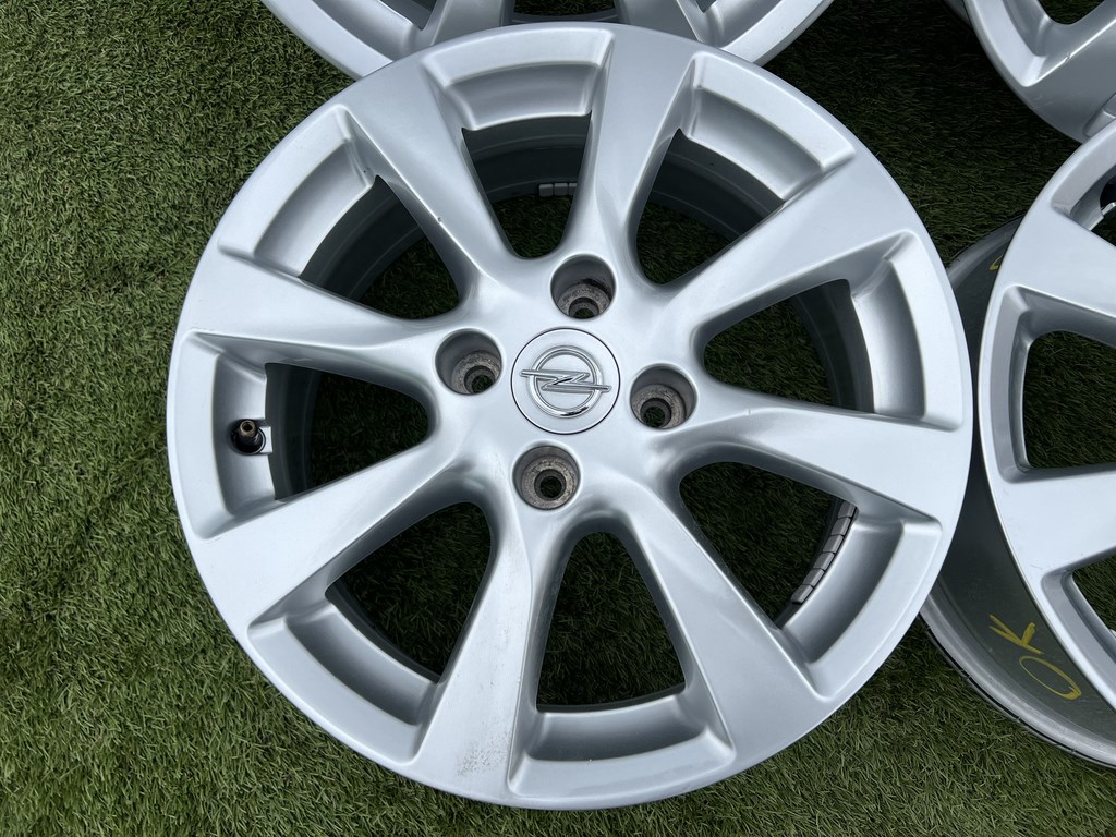 4x108 16" Opel Corsa F gyári alufelni 6,5Jx16h2 ET38 3. kép