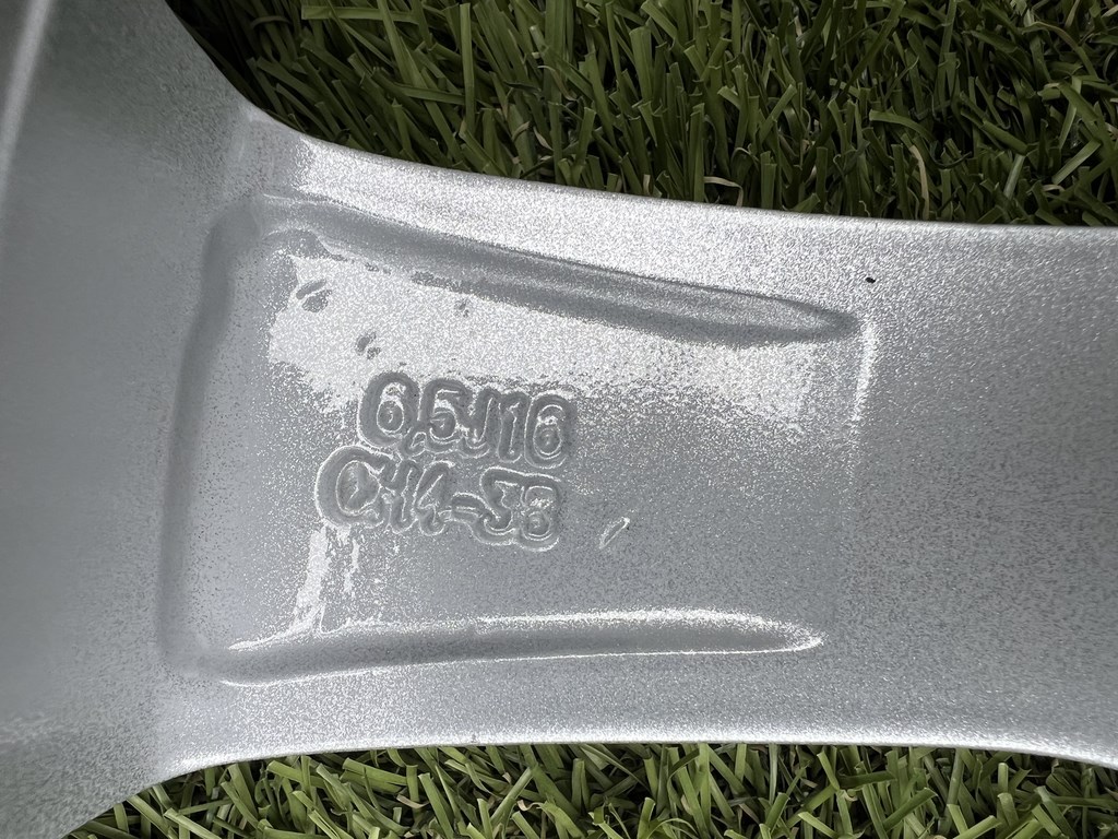 4x108 16" Opel Corsa F gyári alufelni 6,5Jx16h2 ET38 8. kép