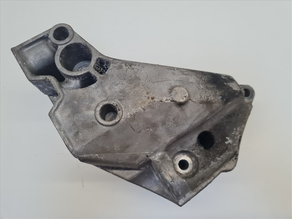 Volkswagen Bora 1.9 PD AJM motor bak (24892) 038199207j 1. kép