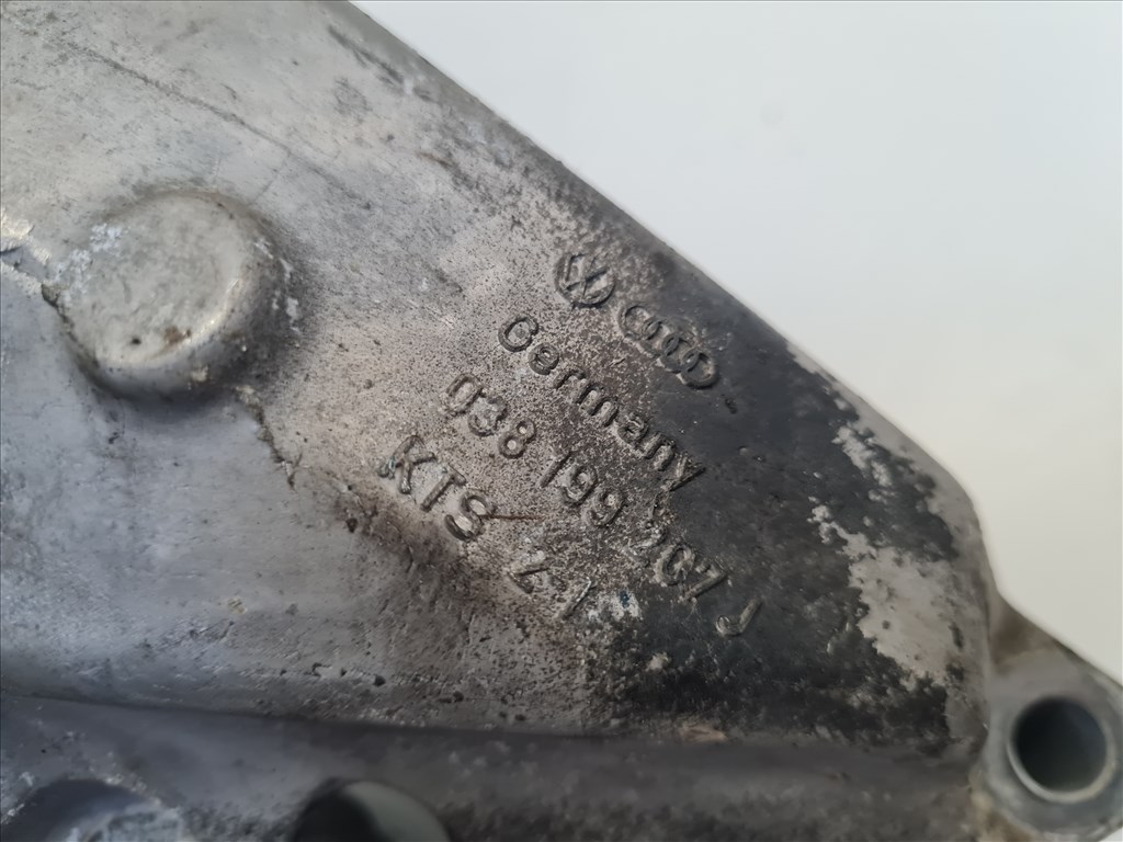 Volkswagen Bora 1.9 PD AJM motor bak (24892) 038199207j 3. kép