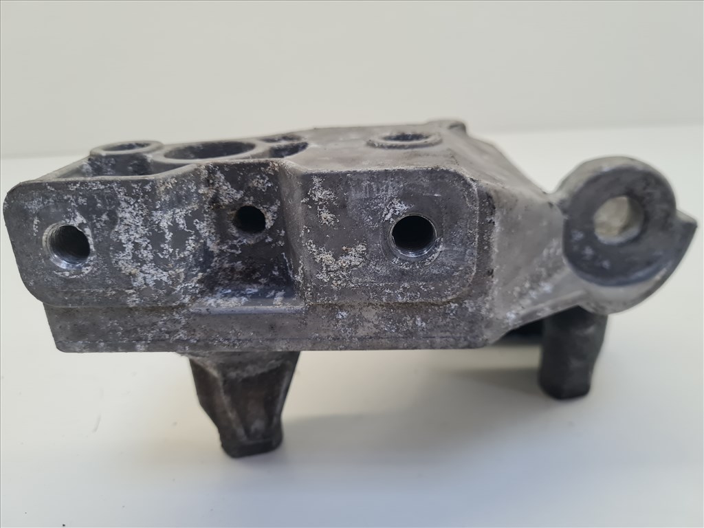 Volkswagen Bora 1.9 PD AJM motor bak (24892) 038199207j 7. kép