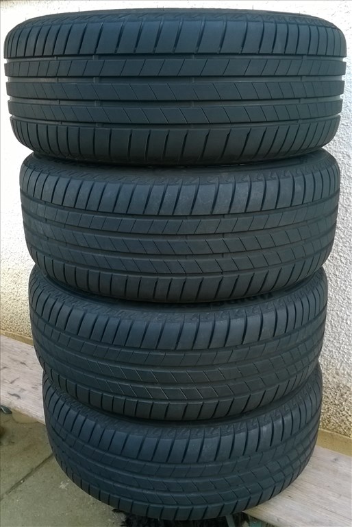 Eladó 4db 16-os 5x112-es Seat alufelni 215/55r16 Bridgestone nyári gumival 5. kép