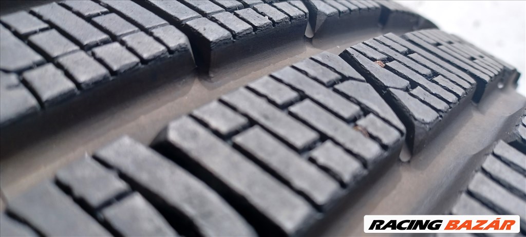 Pirelli Sottozero Winter 255/40 R18 téli gumik 4db.8mm 2. kép