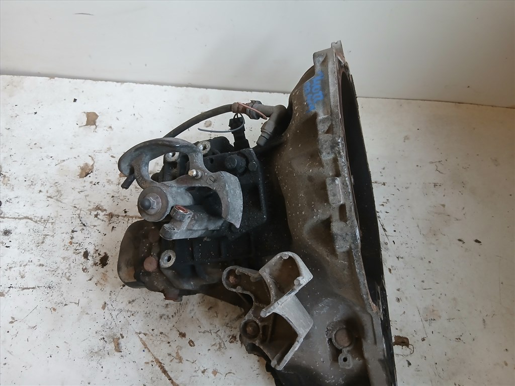 Opel Zafira B 1.6 1.8 benzines Váltó A18xer F17C3.94 1. kép