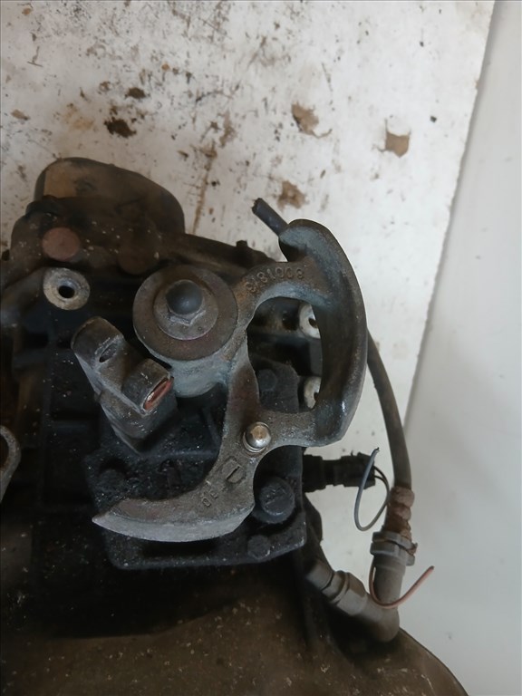 Opel Zafira B 1.6 1.8 benzines Váltó A18xer F17C3.94 3. kép