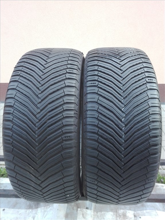 255/45R19 Michelin négyévszakos gumi 2db 255/45 r19 2. kép