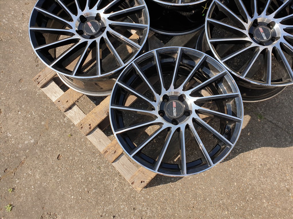 19" 5x112 Motec 4. kép
