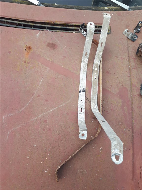 Audi A4 (B6) 1.8 AVJ sedan tankpánt  3. kép