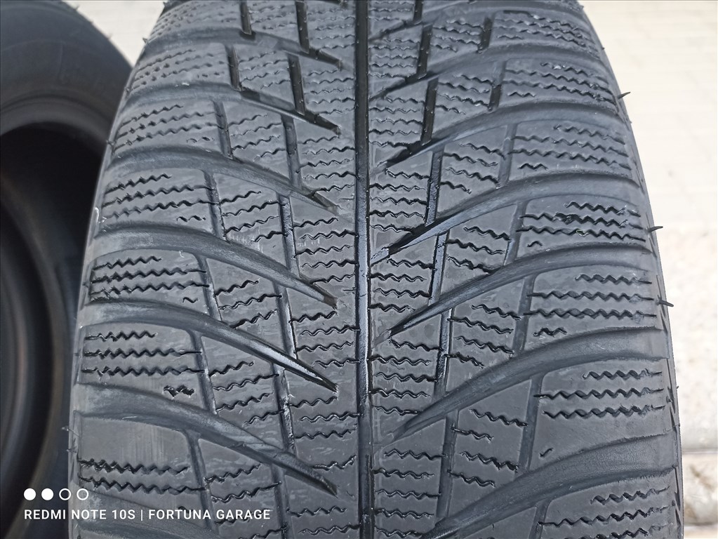 195/55 R16" Bridgestone használt téli garnitúra 2. kép