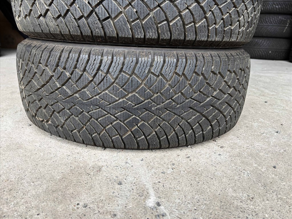 205/55 r17 Nokian 2023 DEMO 8,5mm téligumi 4db 205/55r17 garnitúra 4. kép