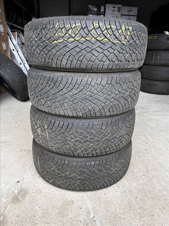 205/55 r17 Nokian 2023 DEMO 8,5mm téligumi 4db 205/55r17 garnitúra 5. kép