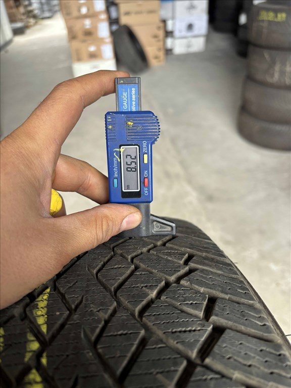 205/55 r17 Nokian 2023 DEMO 8,5mm téligumi 4db 205/55r17 garnitúra 8. kép