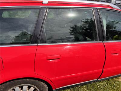 Audi A4 B5 1.9TDi jobb hátsó ajtó