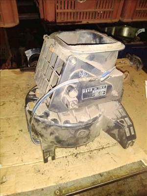 Mazda B2200 Fűtés Box + Fűtés Ellenállás