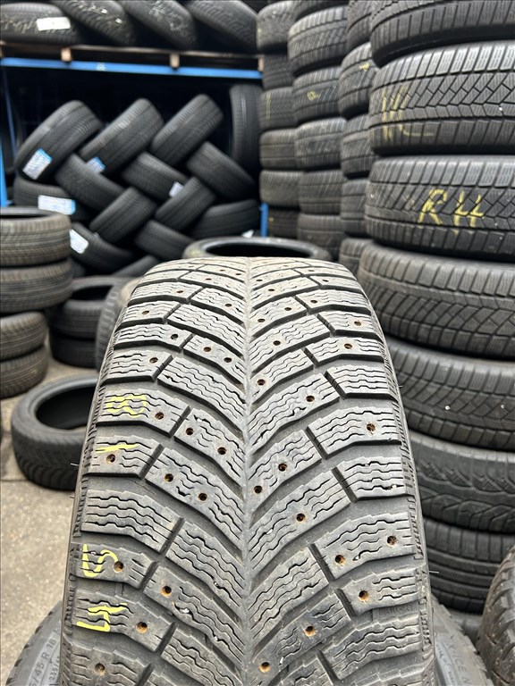 4db 235/45×18″ Michelin téli gumiabroncs. (3751787) 2. kép