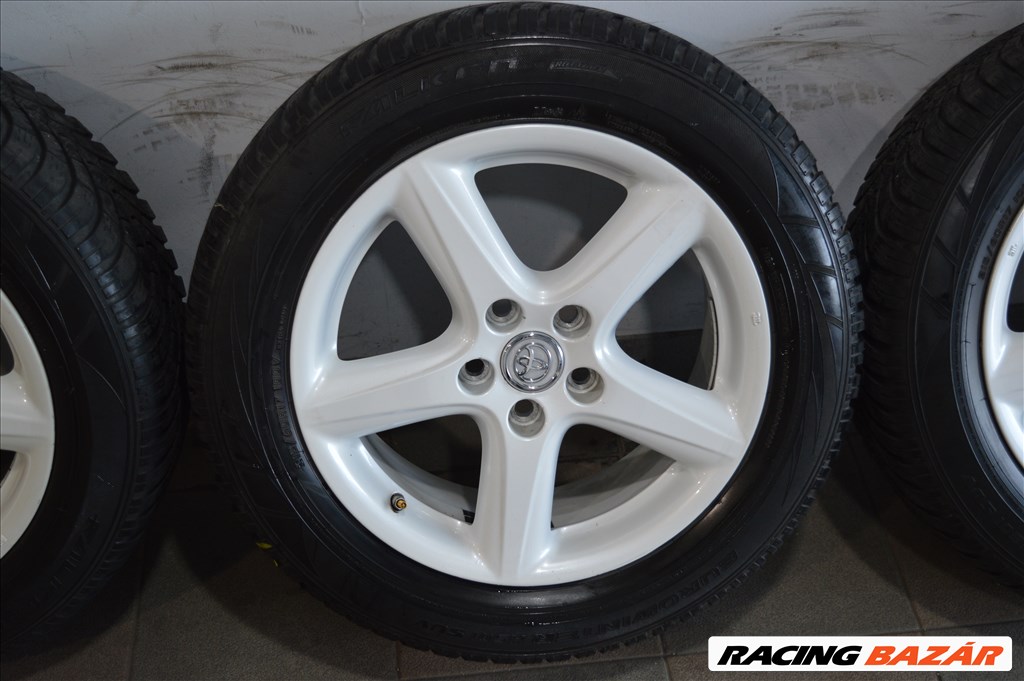  5x114.3 lyukosztású 17" alufelni,  215/60 újszerű Falken téli gumi  7. kép