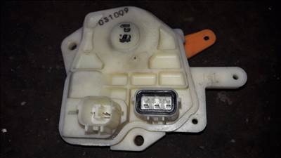 Honda Civic VII ES9 Jobb Hátsó Ajtó Központizár Motor K04 DR