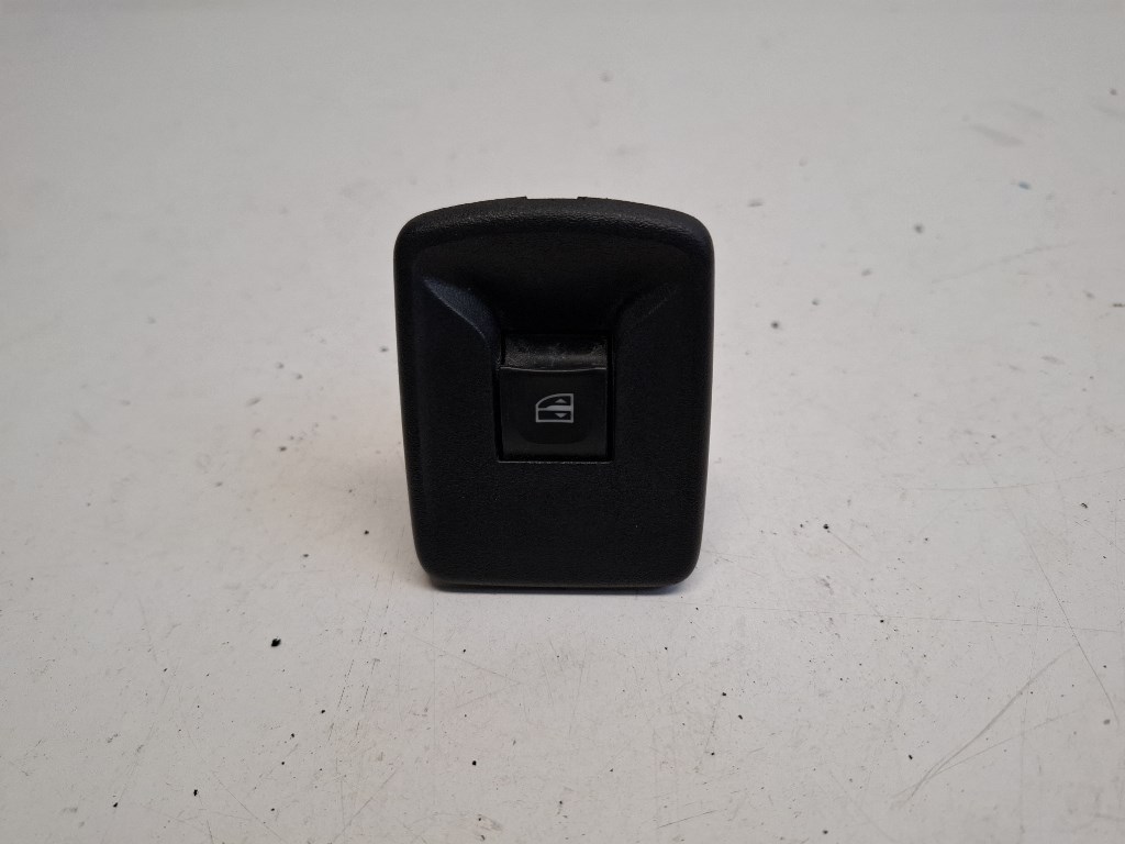 Dacia Sandero (B52) bal hátsó ablakemelõ kapcsoló 254217475R 1. kép