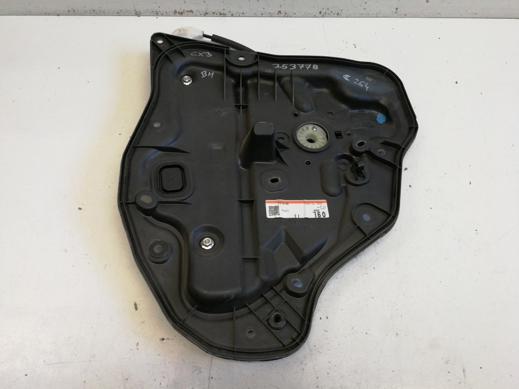 Mazda CX-3 bal hátsó Ablakemelõ szerkezet elektromos D09L7397XB 1. kép