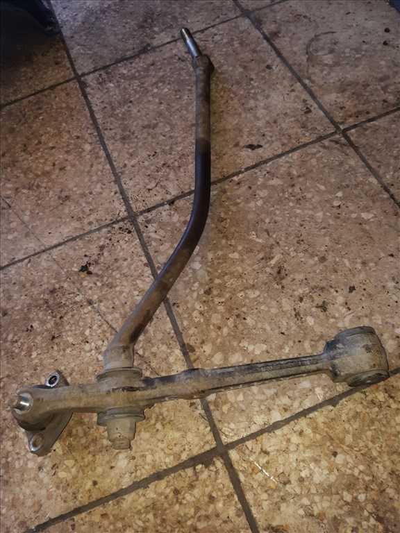 Lada 112 99-08 Jobb Elsõ Lengõkar 2. kép