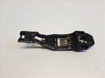 Seat Altea jobb hátsó kilincsfészek