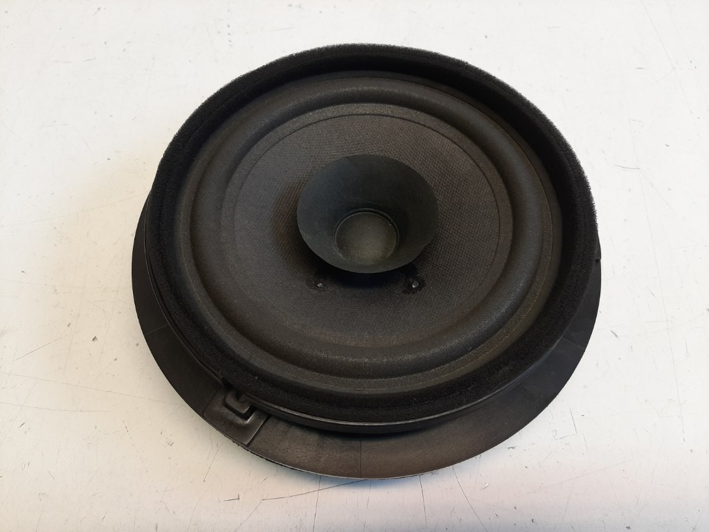 Suzuki Vitara grand (JT) jobb hátsó hangszóró 3910265J30 1. kép