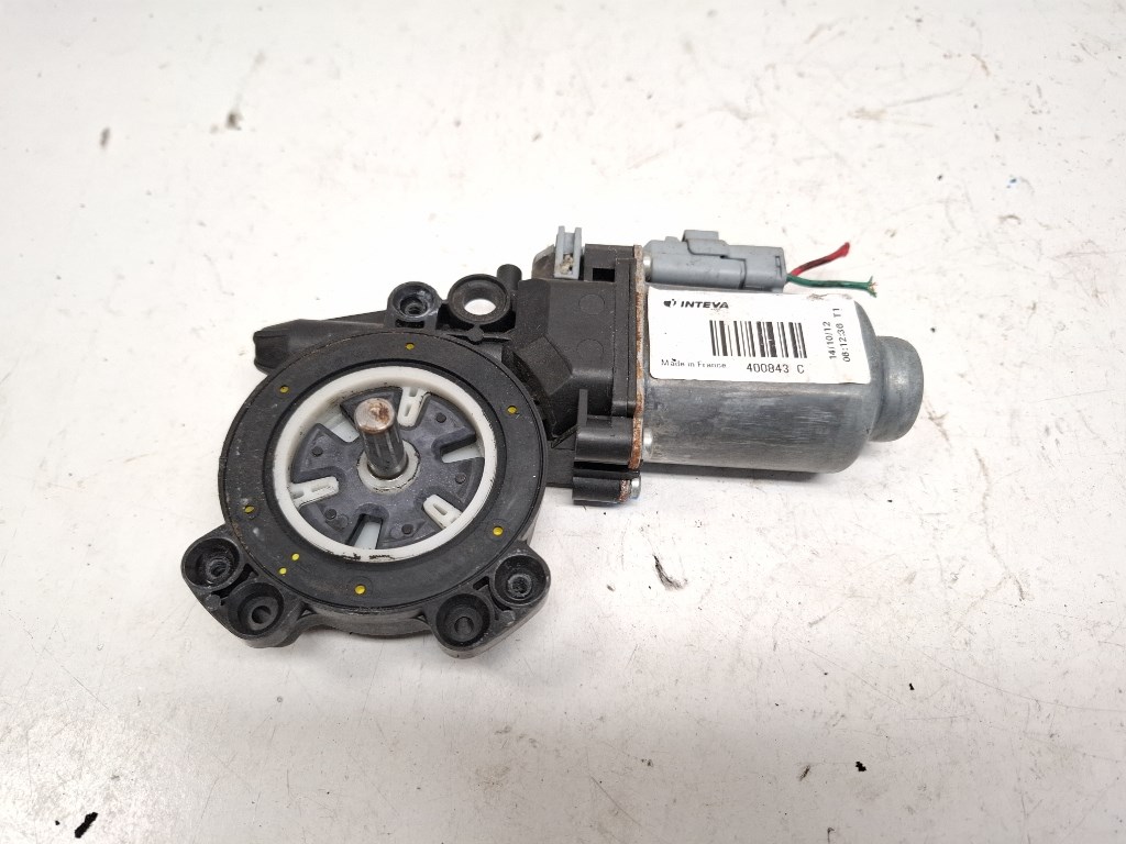 Toyota Aygo (AB10) bal elsõ ablakemelõ motor 1. kép