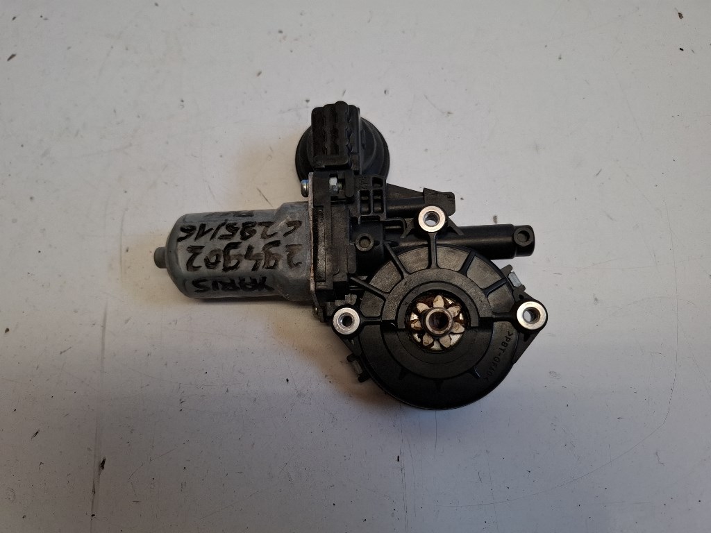 Toyota Yaris (XP130) bal hátsó ablakemelõ motor 857100D100 AV2621002330 2. kép