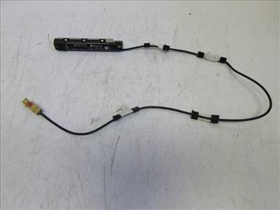 Volkswagen Golf V 5 ajtós bal antennaerősítő (antenna erősítő) 1K6035577R 7617310014