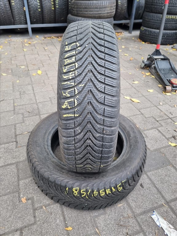  185/6515" újszerű Vredestein Snowtrac5 téli gumi 2db  3. kép