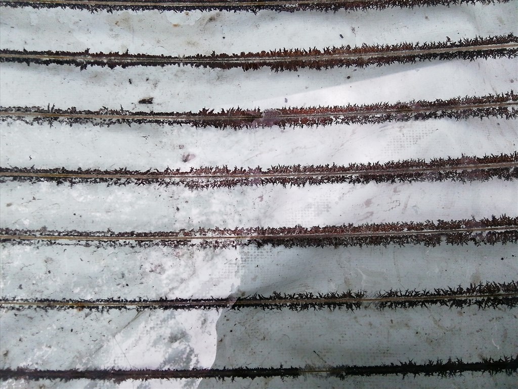 210276 Nissan Pixo 2009-2013 csomagtérajtó 4. kép