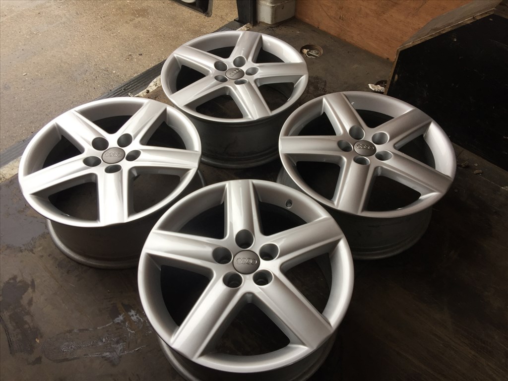  17-es, 5x112-es újszerű gyári Audi  alufelni 3. kép