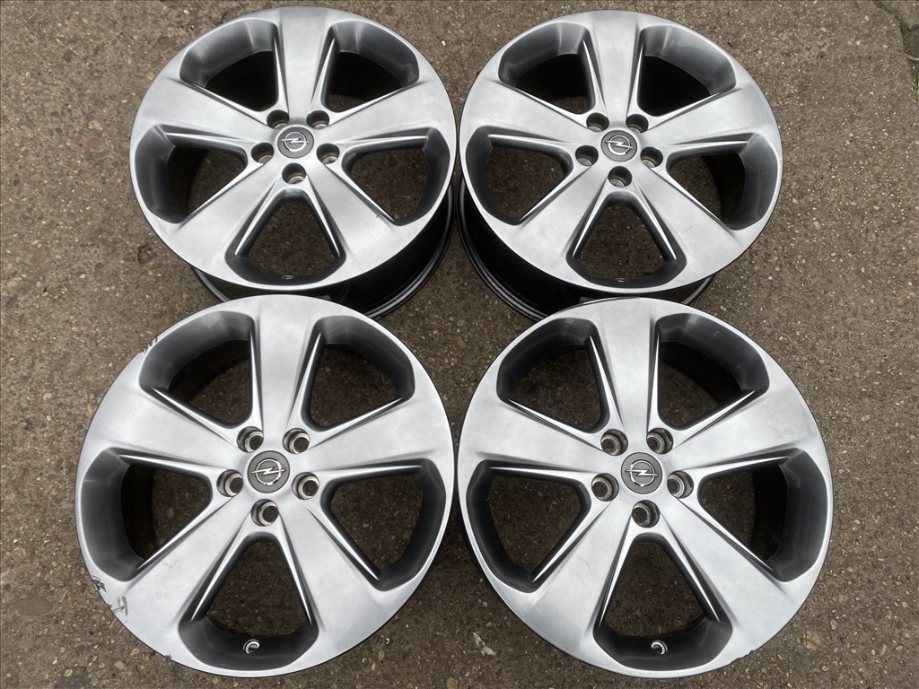 4db gyári 18" Opel Mokka alufelni. (4134) 1. kép