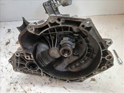 Opel Meriva B 1.4 turbo Benzin 5 sebességes Váltó a14nel b14nel F17W3.94