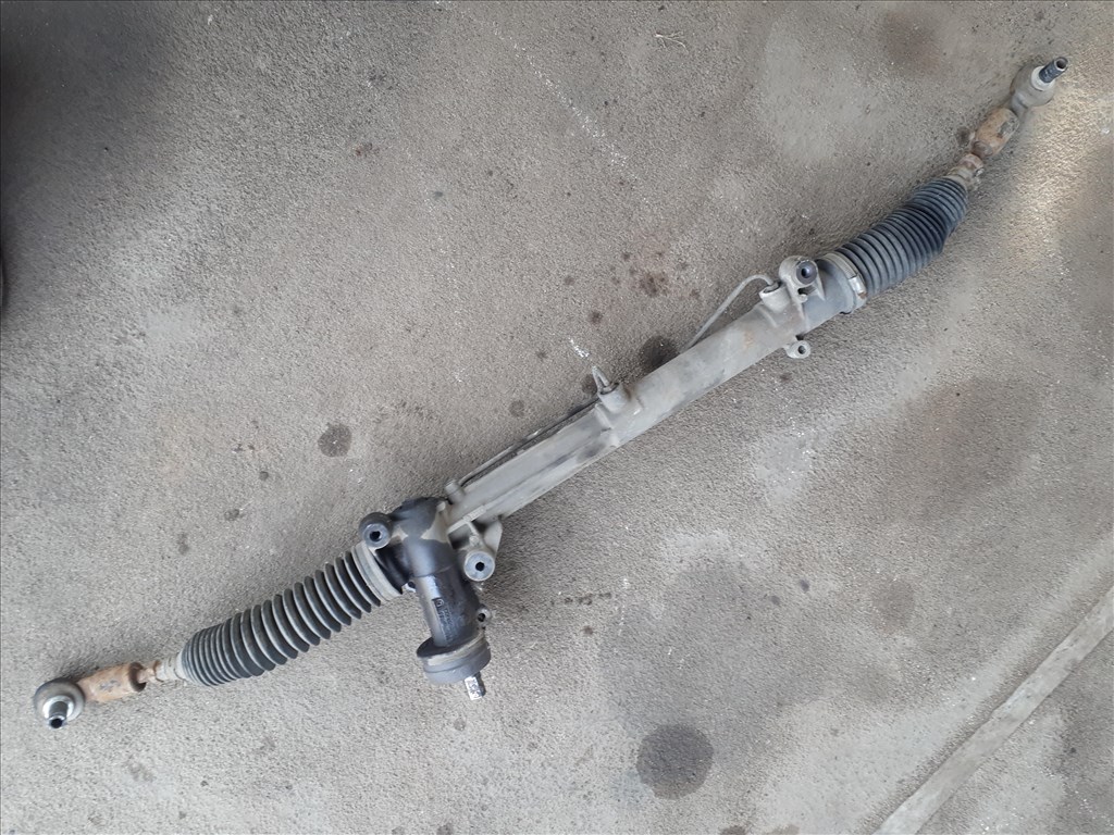 Audi A4 (B6) 1.8 benzines bontott szervós kormánymű 8E1 422 066 C 8e1422066c 2. kép