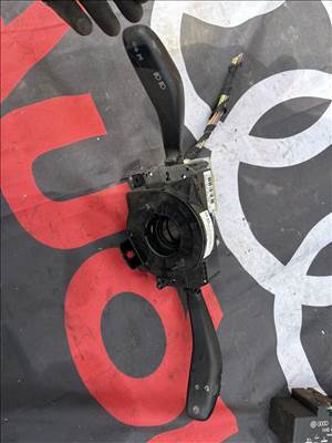 Volkswagen Polo IV kormánykapcsoló  6q0953503ce