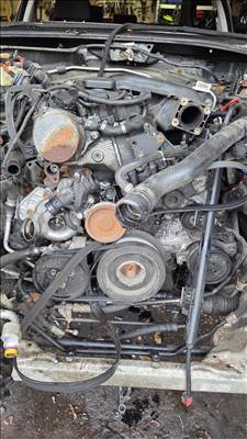 BMW 320 E46 bmw e90 e91 320d 318d 163 lemotor alkatreszek