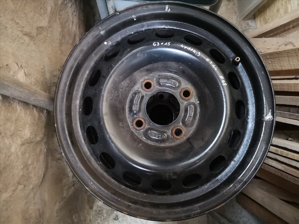  4x114.3 lyukosztású 6JJ 15" használt lemezfelni 1. kép