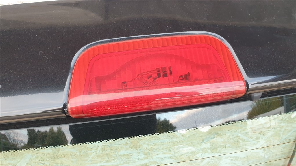 512315 Nissan Juke 2013, Csomagtérajtó, Komletten, Fekete. 7. kép