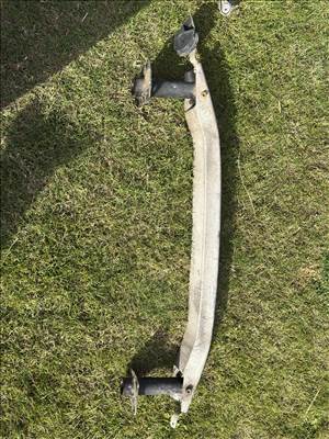 Audi A4 (B6/B7) 2.0 TDI keresztmerevítő 