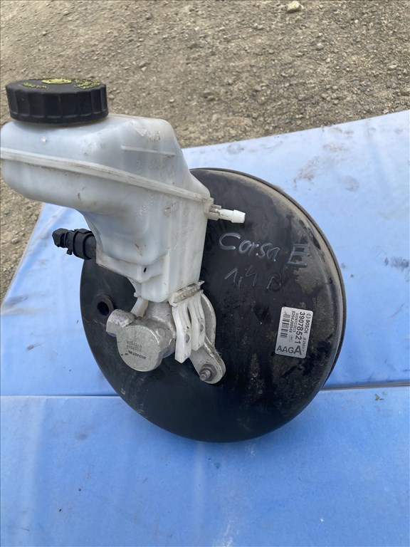 Opel Corsa E 1,4- es benzines fékrásegítő(devander 1. kép