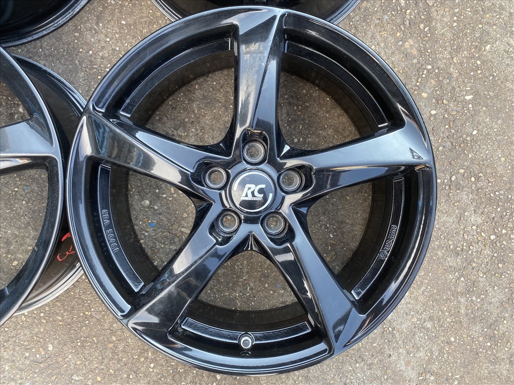 4db RC 17" Ford - Volvo alufelni. (4156) 2. kép