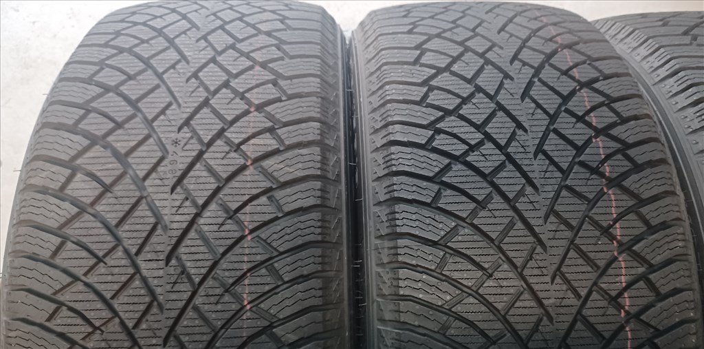 Új! Nokian Hakkapeliitta R5 245/45 R18 téli gumik 4db 5. kép